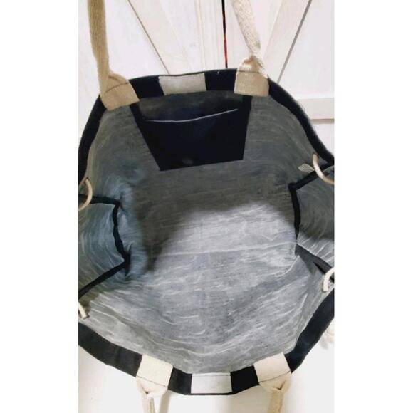 The Ritz-Carlton Grand Cayman Tote Bag Black Canvas Rope Handle Beach Hotel - Picture 6 of 7